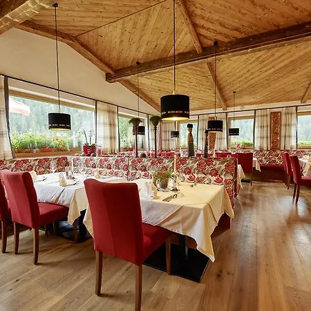 Alpenblume 3*