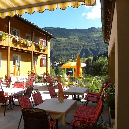 Alpenblume 3*