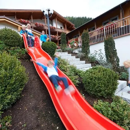 Hotel Alpenblume 3*