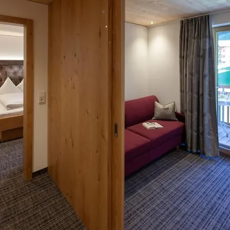 Hotel Alpenblume 3*