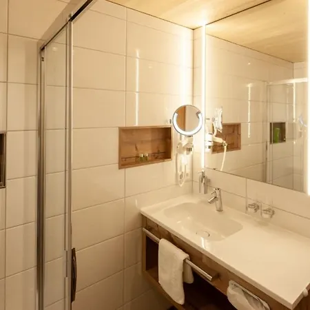 Alpenblume Hotel Damuels