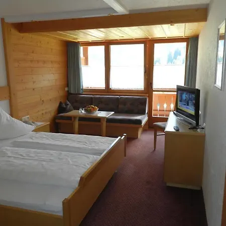 Hotel Alpenblume